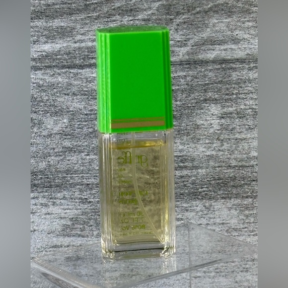 VTG Carven Ma Griffe Eau De Toilette Natural Spray 50ml 1.7 Fl Oz 75008 90% Full - Picture 3 of 15